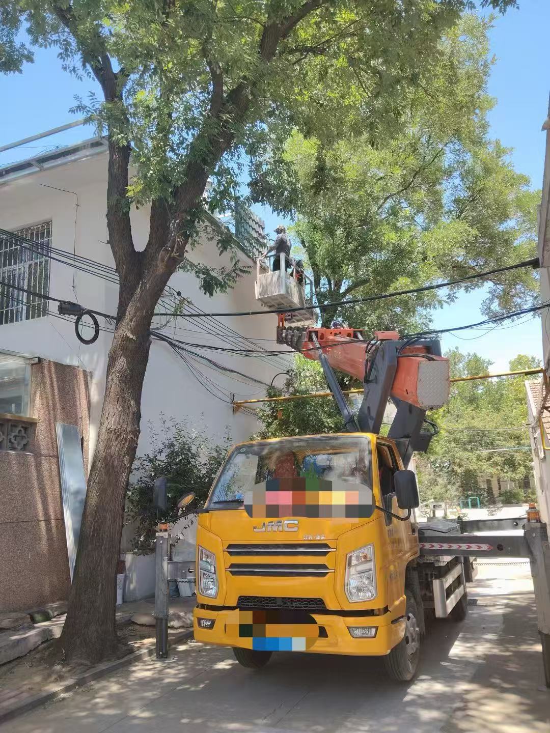 金华市高空作业车能吊装重物吗？最大承载多少公斤？